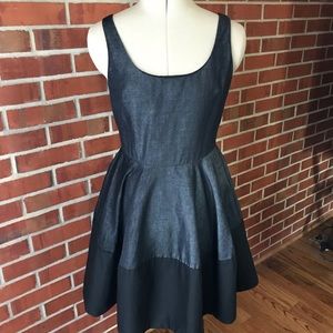 Gap size 4 “little black dress” circle gathered skirt, scoop neck, linen mix top